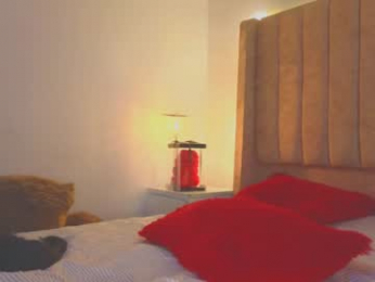 gina_akemi chaturbate stream image