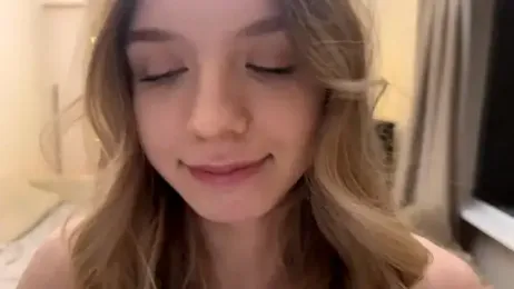 FruityXo stripchat stream image