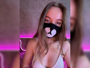 -Summer- bongacams stream image