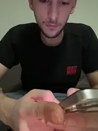 Yasinyasin7 stripchat stream image, 29.12.2025 00:30