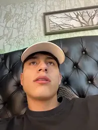 Lander_Cruz stripchat stream image