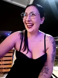 You-kitty2025 stripchat stream image