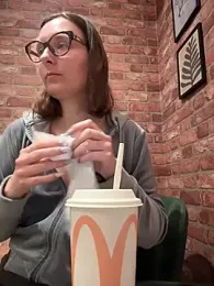 The_Snowwhitee stripchat stream image