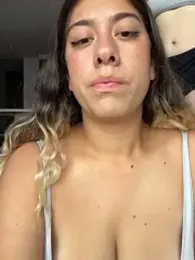 Enyeld_ruru stripchat stream image, 04.01.2026 20:40