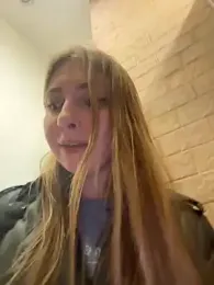 Sunny___Bunny stripchat stream image