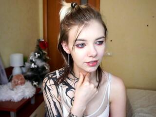 Odelyna Curless flirt4free stream image, 06.01.2026 07:30