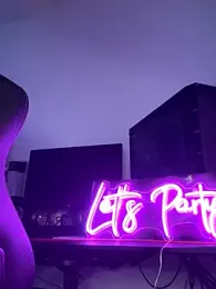 secret_dream415 stripchat stream image