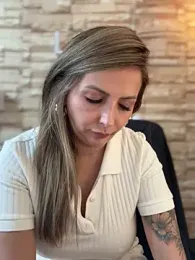 _Abril-Office1 stripchat stream image