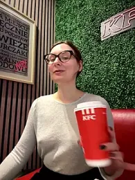 The_Snowwhitee stripchat stream image