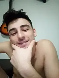 Yasinyasin7 stripchat stream image