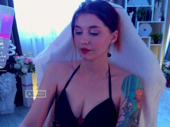 HoneyCherry bongacams stream image