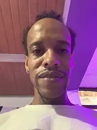 Salomon_koude stripchat stream image