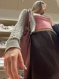 KittyQueeny stripchat stream image