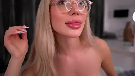 KylieJoyce stripchat stream image