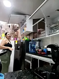 You-kitty2025 stripchat stream image