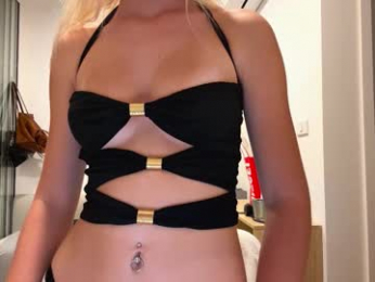 laraineprada chaturbate stream image