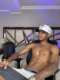 AaronCruz_ stripchat stream image