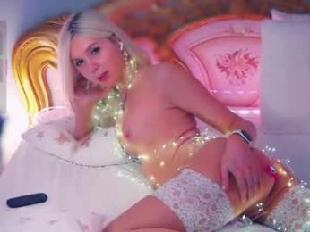 amoramias chaturbate stream image