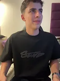 AdrianRinaldi stripchat stream image