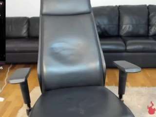 hornynalia camsoda stream image