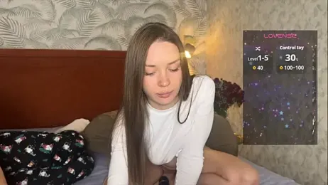 lekfull-kitten stripchat stream image