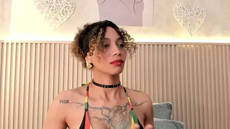 daiana_curly stripchat stream image