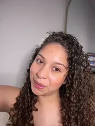 Shara_dreams stripchat stream image, 22.01.2026 22:50