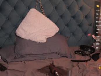 shiny_lily chaturbate stream image