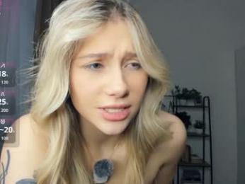 glossybabe_ chaturbate stream image