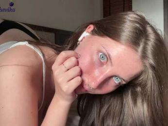 EzheVika bongacams stream image