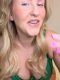 Charleigh_xx stripchat stream image, 28.01.2026 22:30