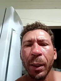 RobertoLuiz84 stripchat stream image, 29.01.2026 23:10