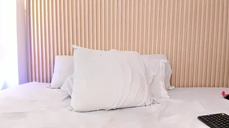 daiana_curly stripchat stream image