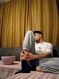 Yasinyasin7 stripchat stream image