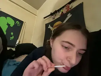 Snowbunnycake_131 stripchat stream image, 02.02.2026 09:00