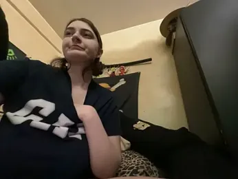 Snowbunnycake_131 stripchat stream image, 02.02.2026 09:00