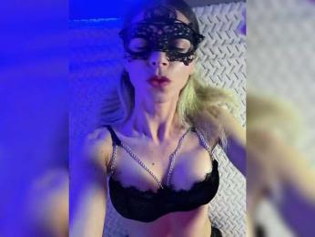 PUSSECHKA bongacams stream image