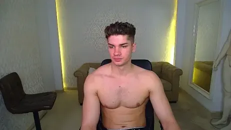 MaxKaiden stripchat stream image, 09.02.2026 05:30