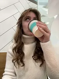 MariiD stripchat stream image