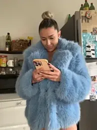 petrouchkaaa_ stripchat stream image