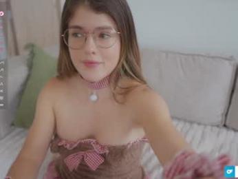 rebeccastonee chaturbate stream image, 16.02.2026 19:50