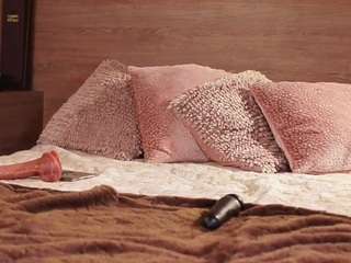 alicee-love camsoda stream image