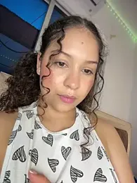 Shara_dreams stripchat stream image, 19.02.2026 21:40