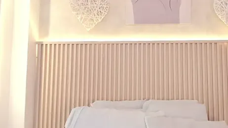 daiana_curly stripchat stream image