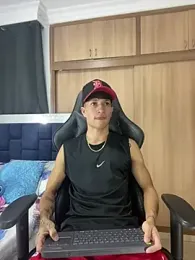 _CamiloBass stripchat stream image