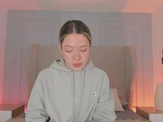 chloedee camsoda stream image