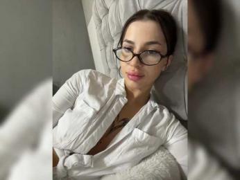 BabyDarii bongacams stream image