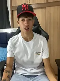 _CamiloBass stripchat stream image