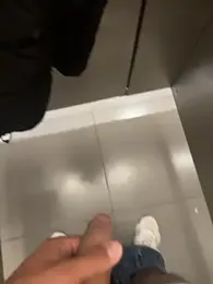 liam_bronw stripchat stream image, 05.03.2026 15:50