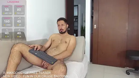 maxdoggy1 stripchat stream image